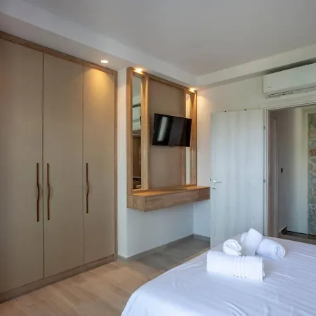 La Penny Luxe Pefkochori