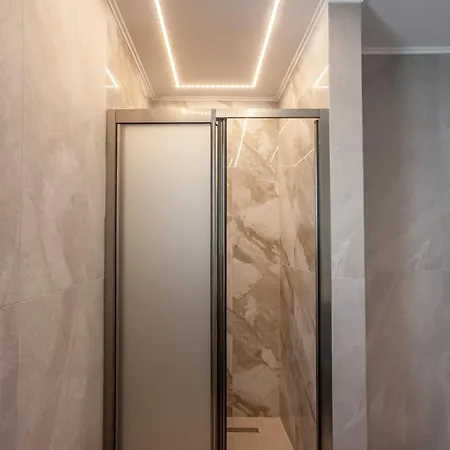 La Penny Luxe * Pefkohóri